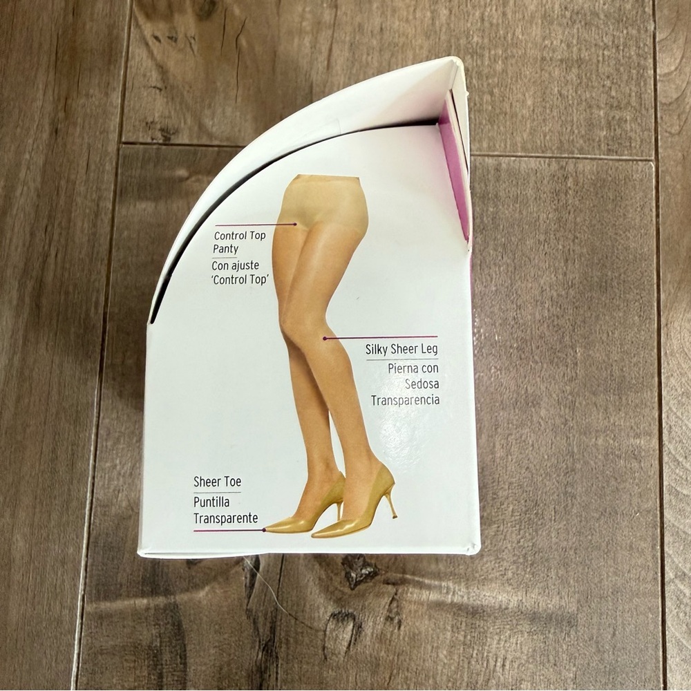 NEW Leggs Tights Silken Mist Silky Sheer Leg Control Top Black Mist Sz B Medium - Picture 5 of 8